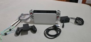 Nintendo Switch OLED ( SIN CAJA) FULL ACCESORIOS