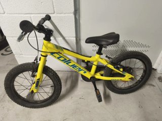 Bicicleta infantil amarilla Colver