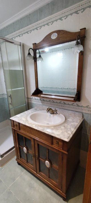 Conjunto Baño Porcelanosa Vintage Madera y Mármol