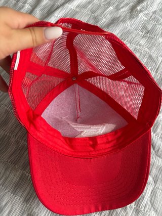 Cappellino Trucker Honda Rosso + Portachiavi