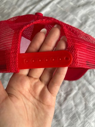 Cappellino Trucker Honda Rosso + Portachiavi