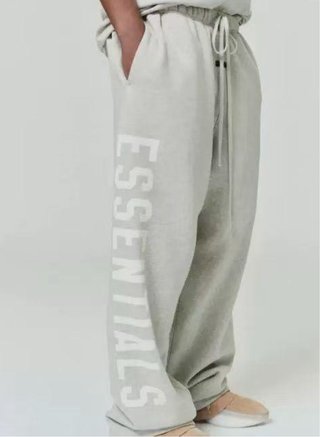 Pantalón ESSENTIALS Gris