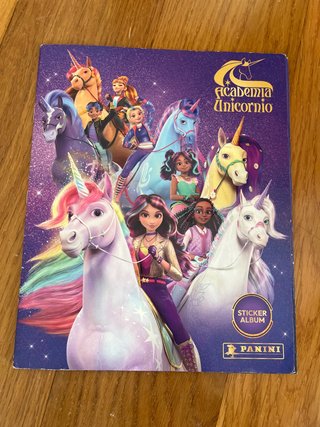 Academia de Unicornios - Álbum Cromos Panini