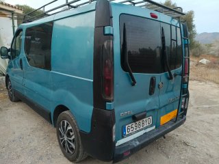Opel Vivaro 2003