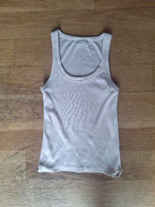 Camiseta Pull&Bear básica beige