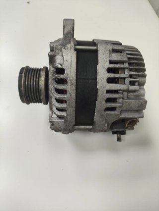 Alternador Subaru Forester 2.0 TDI de 2016.