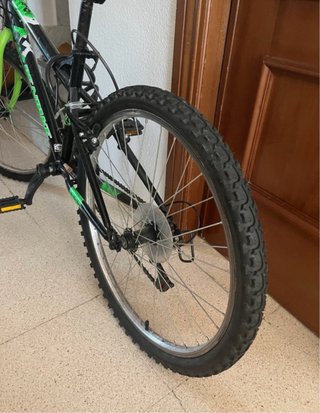 Bicicleta 24 Negra y Verde