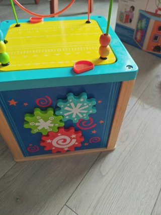 Cubo actividades para bebés