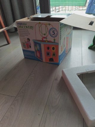 Cubo actividades para bebés