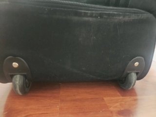 Bolso de viaje negro NO NEGOCIABLE