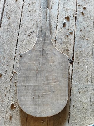 Pala de horno antigua de madera