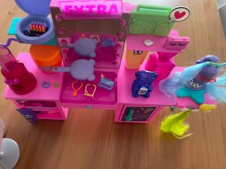 Tocador Barbie Extra con Accesorios