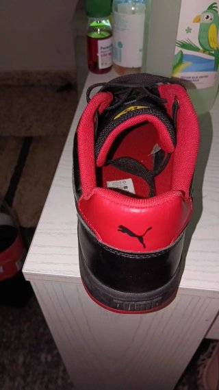 Zapatillas Puma Ferrari Negras y Rojas