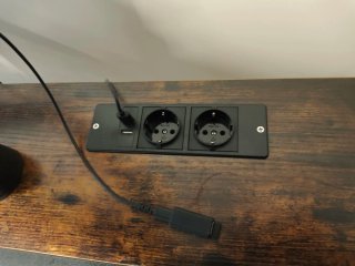 Mesa elevable eléctrica para ordenador 140x60cm