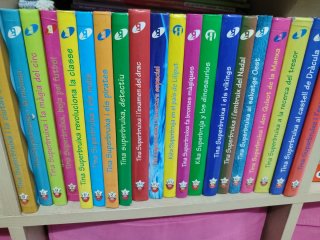 Tina Superbruixa i colección cuentos infantiles