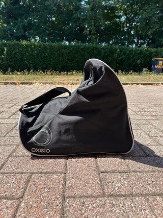 Pattini a rotelle con protezioni e borsa