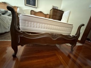 Cama 90 cm Madera y Rattan. Colchón incluido.