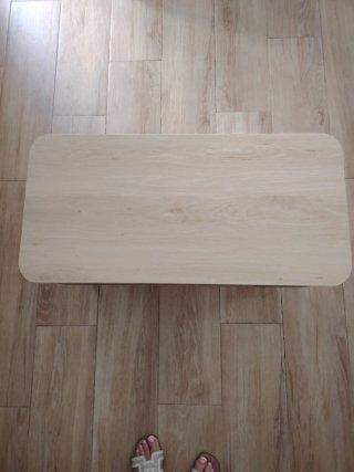 Mesa de centro de madera, en su caja