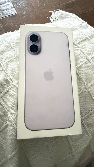 iPhone 17 Morado como nuevo