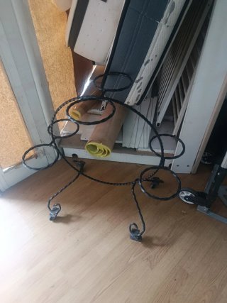 Estantería para plantas de forja