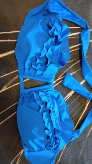 Costume da bagno donna blu con volant
