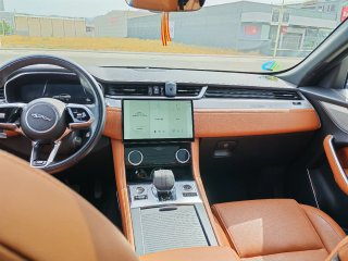 Jaguar F-Pace 2021