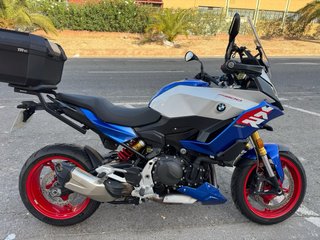 BMW F900 XR Azul/Blanco
