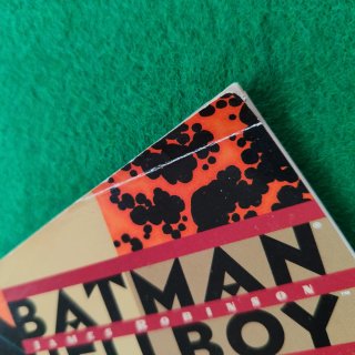 Cómic: "Batman, Hellboy, Starman" / Mike Mignola.