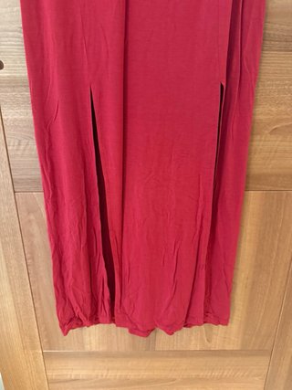 Vestito lungo rosso con spacchi