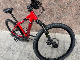 Bicicleta Rockrider Roja .