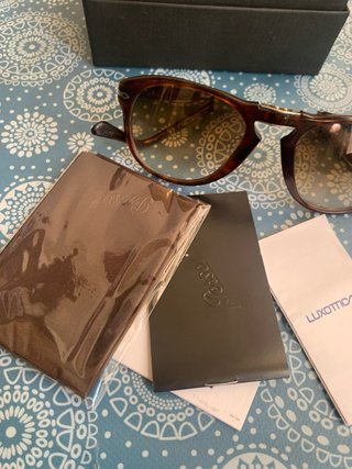 Occhiali da sole Persol tartarugati