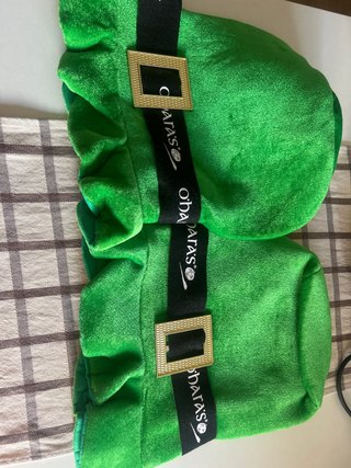 Gorros de San Patricio con cinturón dorado