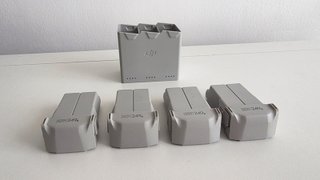 DJI Mini 4 Pro + 4 baterías + Accesorios