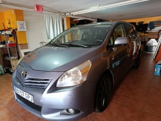 Toyota Verso 2009