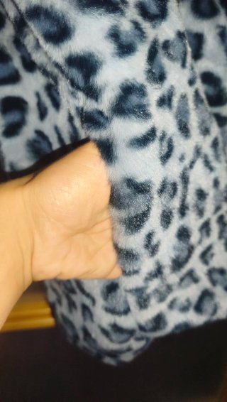 Chaqueta peluche animal print con capucha S