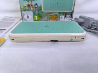 New Nintendo 2DS XL Animal Crossing Edition + Caja