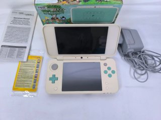 New Nintendo 2DS XL Animal Crossing Edition + Caja