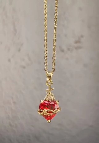 Colgante "Corazón de Jesús" chapado en Oro 18k.