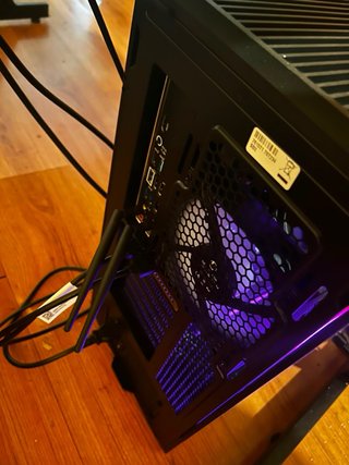 PC GAMING RYZEN 7 9800X3D + RTX 3060 Ti + 32GB DDR