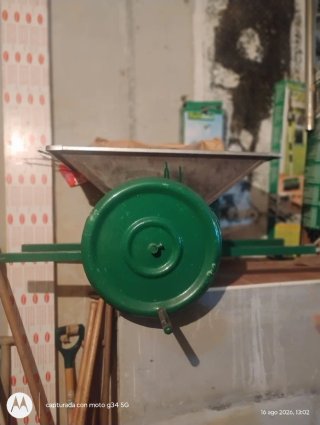Trituradora de acero 75 × 54 cm