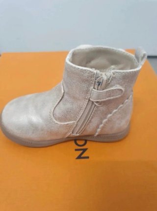 Botas bebé niña talla 22