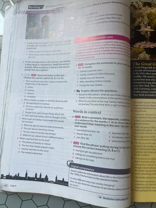 EXAM PROSPECTS 2 Student's book: libro de texto...