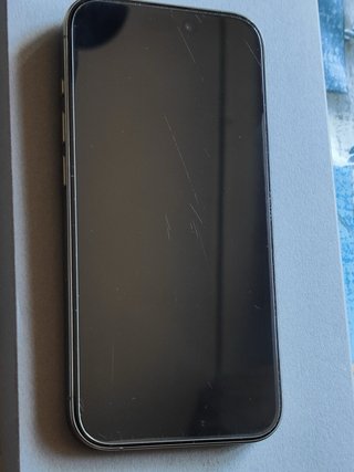 iPhone 15 Pro Gris Titanio 128GB