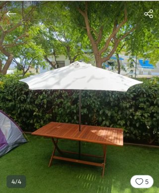 Mesa de jardín plegable de madera