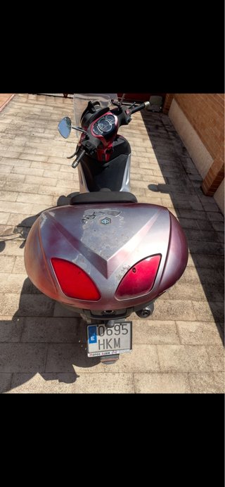 Piaggio Beverly 125cc con solo 7.453 km!