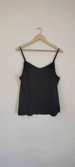 Camiseta tirantes negra talla XL