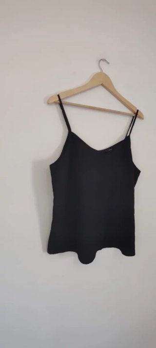 Camiseta tirantes negra talla XL