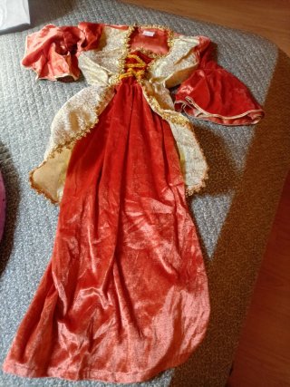 Vestido medieval niña talla 6-8