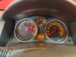Opel Astra 2010