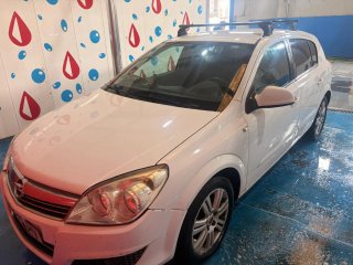 Opel Astra 2010